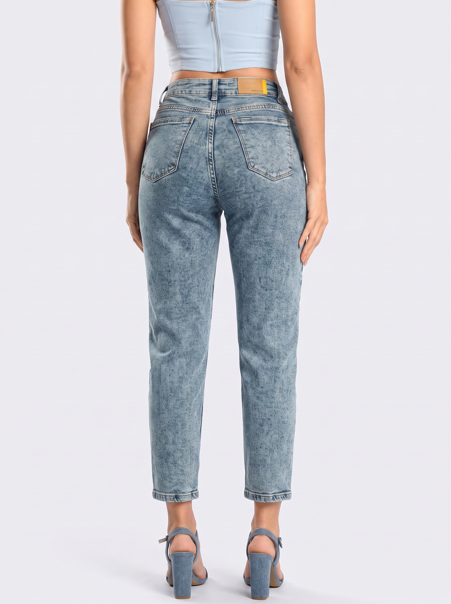 Ref. 95302 Jeans Mom Tiro Alto